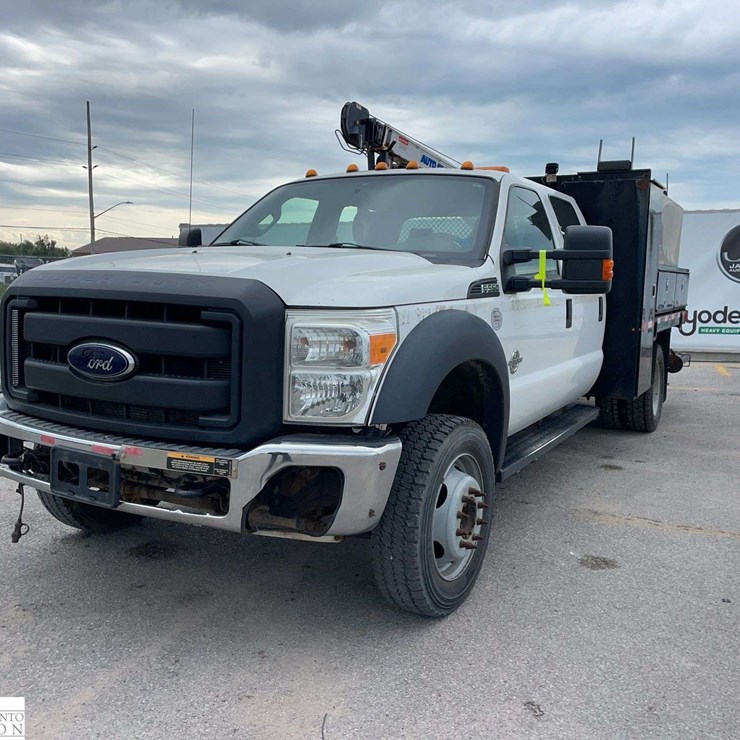 2015 FORD F550