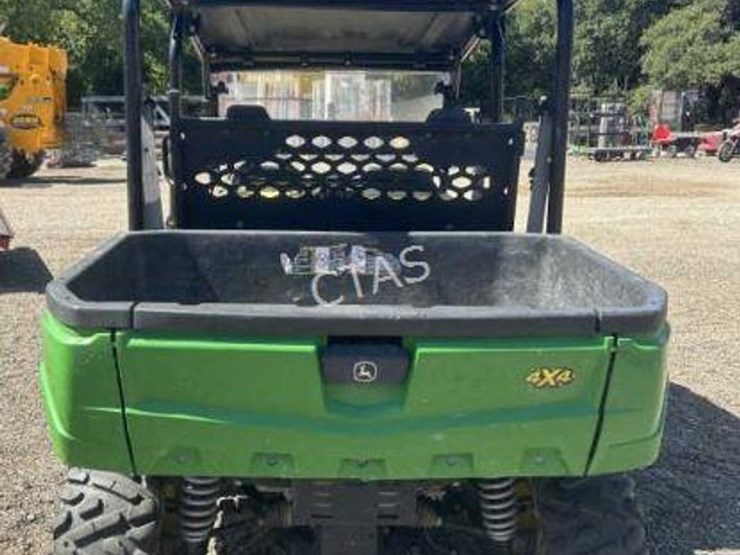 john-deere-gator-image-8