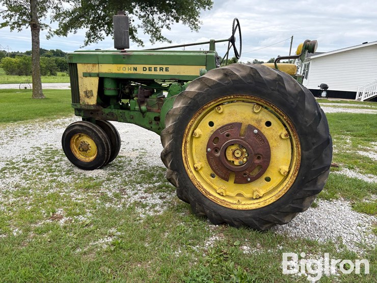1958-john-deere-720-image-8