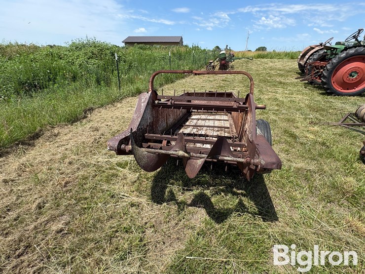 farmall-manure-spreader-image-6