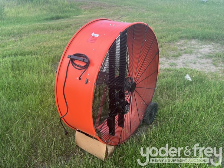 42"-barrel-fan-image-4
