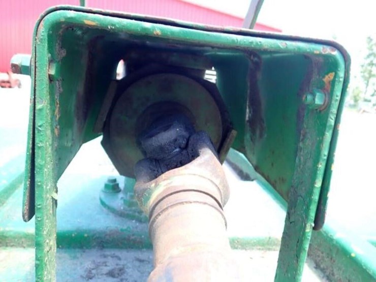 74-in.-3-pt-hitch-brush-cutter-image-19
