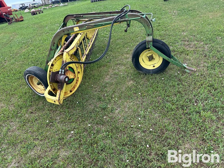 john-deere-660-image-4