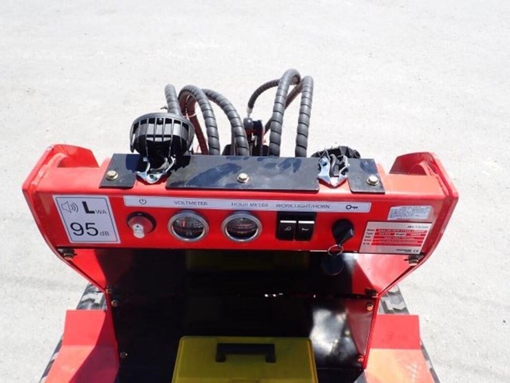 unused-2026-sdlanch-ssl580-skid-steer-image-12