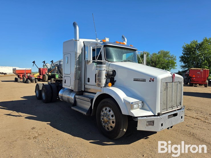 2018-kenworth-t800-image-3