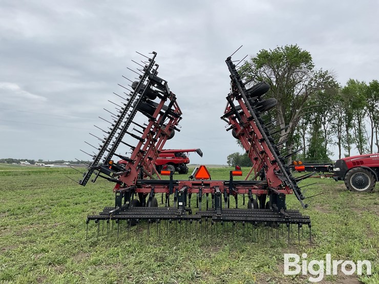case-ih-200-image-6
