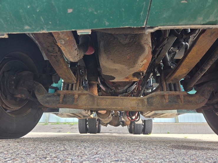 2015-kenworth-t680-image-63