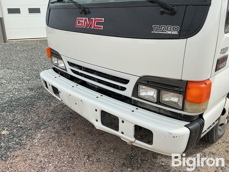 2003-gmc-w4500-image-11