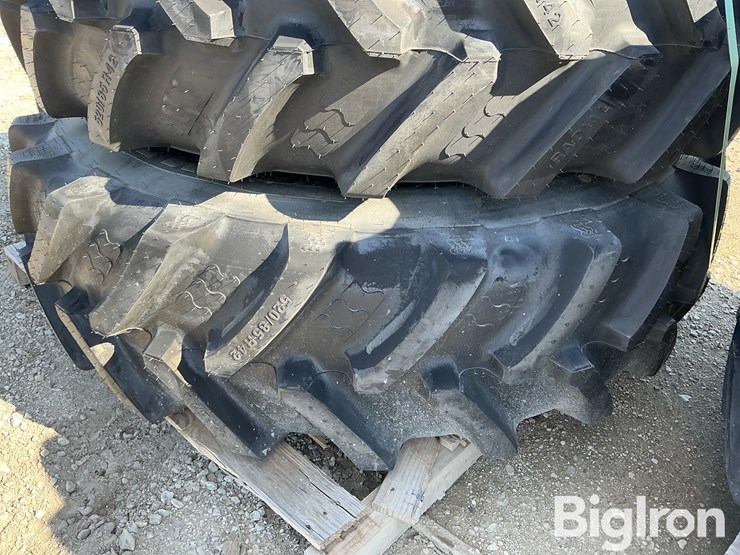 deere-tires-image-13
