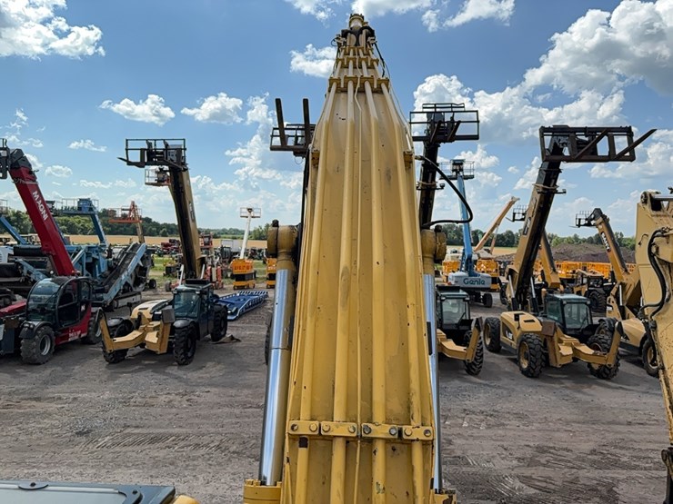 komatsu-pc270-lc-7-image-14