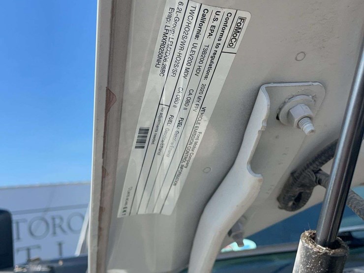 2020-ford-f250-image-16