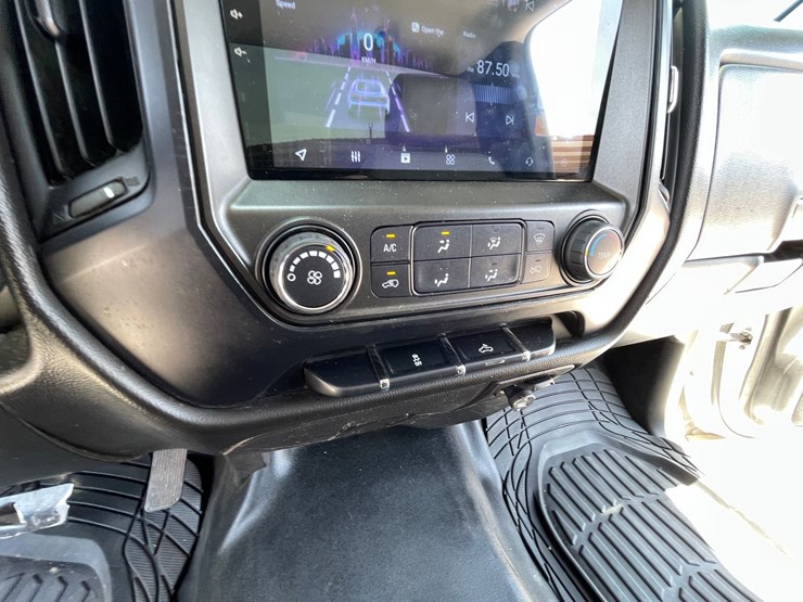 #156-•-2018-chevy-work-truck-(clean-nm-title)-image-67