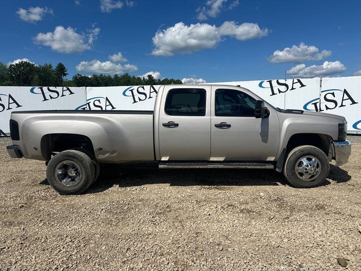 2008-chevrolet-3500hd-image-6