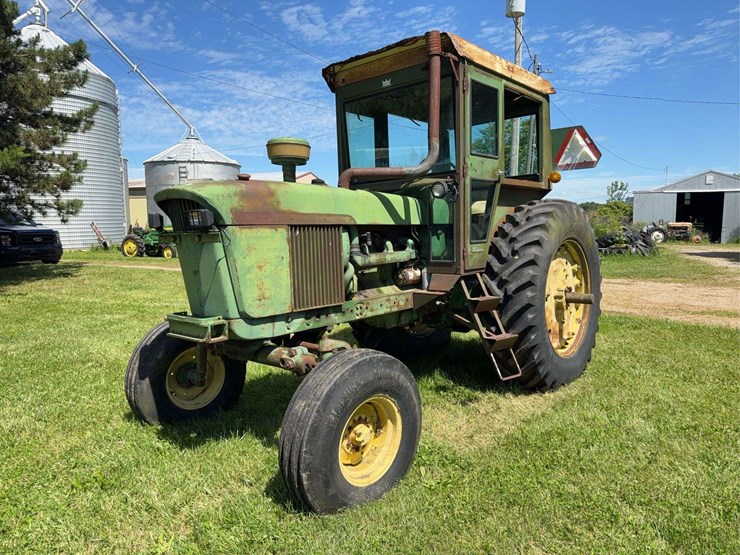 john-deere-4020-image-1
