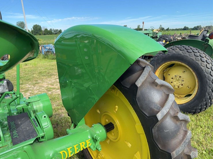 john-deere-model-b-image-6