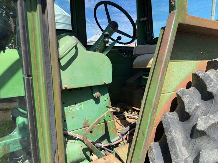 john-deere-4020-image-10