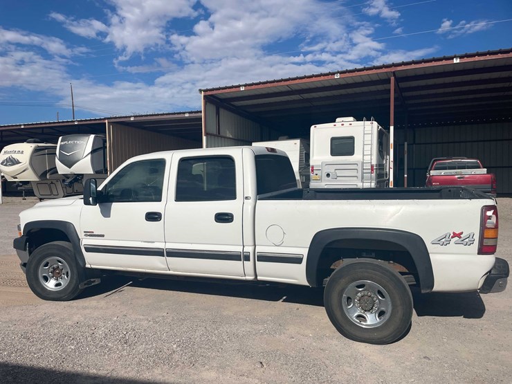 2002-chevrolet-2500hd-image-6