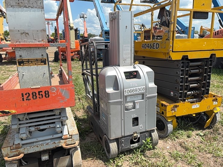 jlg-20mvl-image-2