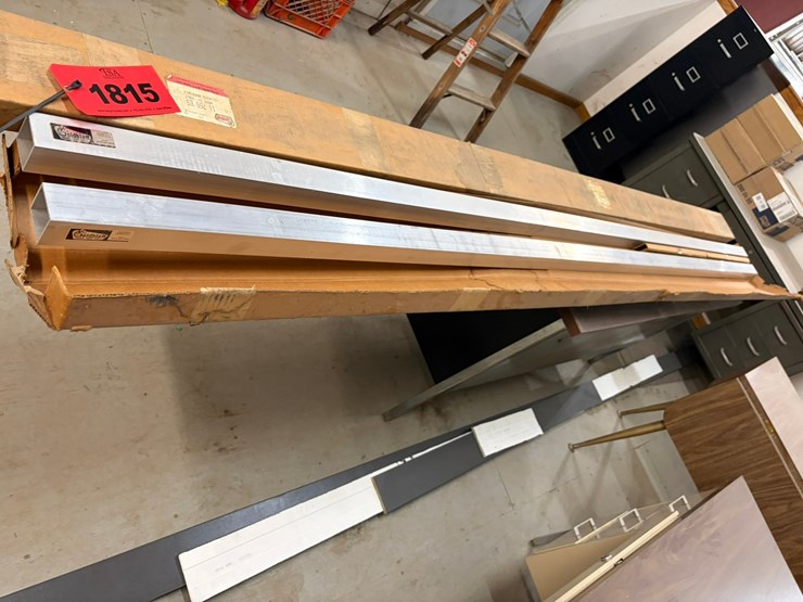 #1815-•-goldblatt-10'-self-supporting-brick-laying-guide-image-1