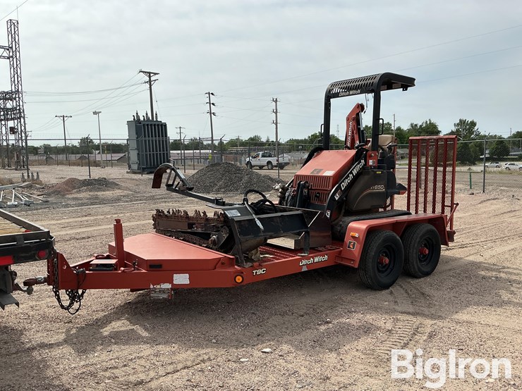 2008-ditch-witch-xt850-image-1