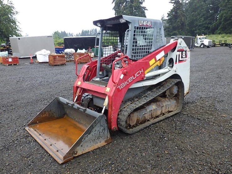 2016-takeuchi-tl8-image-1