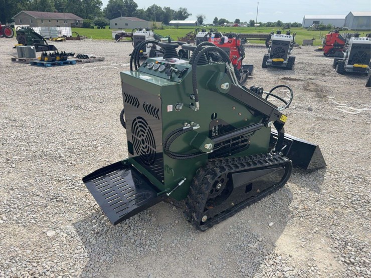 2026-zjg-zj-380-tracked-mini-skid-steer-loader-image-6