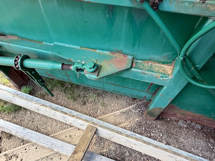 #1792-•-galbreath-gp275-carboard-compactor-image-34