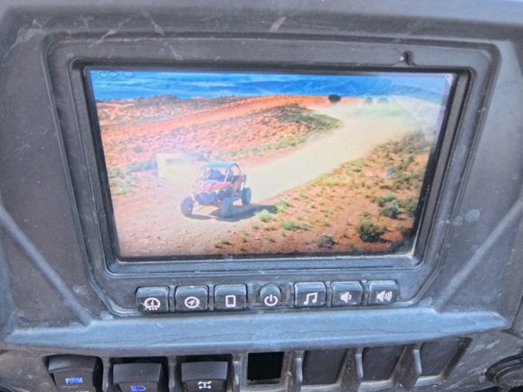 #1086-•-2019-polaris-rzr-turbo-s-image-21