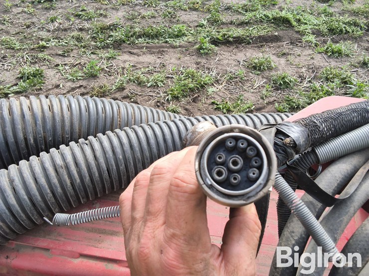 case-ih-1200-image-12