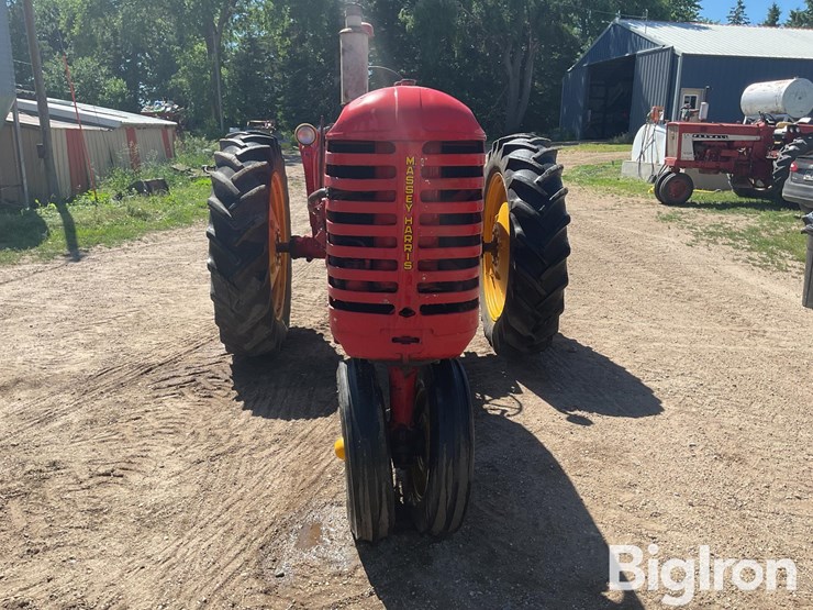 massey-ferguson-44-image-2
