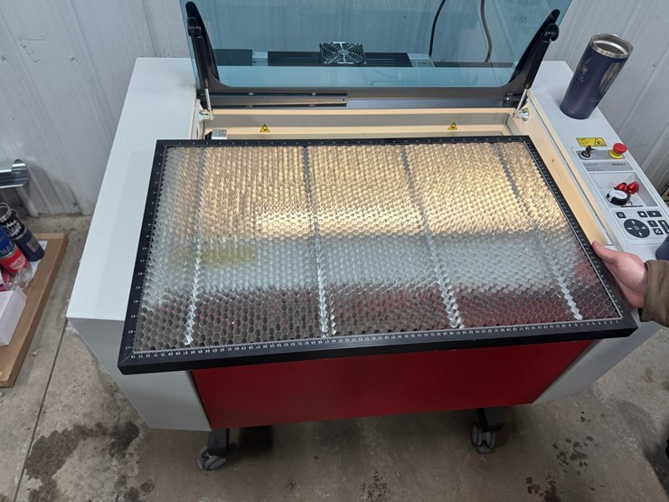 #1798-•-trotec-speedy300-laser-engraver-image-14