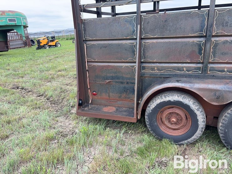 1980-s&s-5x16-t/a-livestock-trailer-image-19
