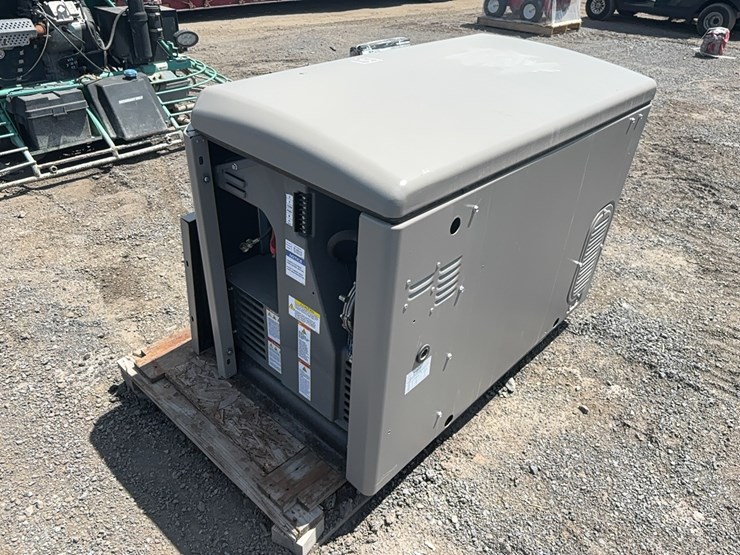 like-new-kohler-20rca-home-standby-generator,-kohler-lgp/ng-engine,-1-hr-run-time-generator-image-4