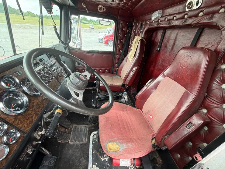 1991-kenworth-t800-image-18