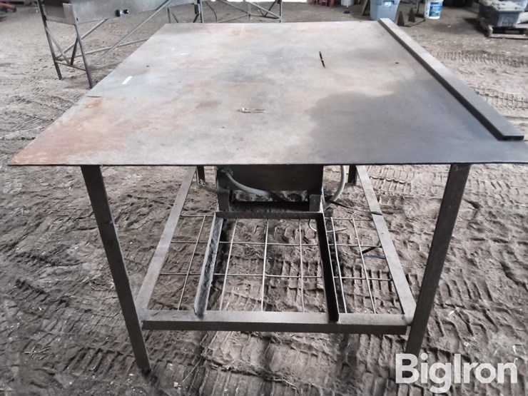 weld-table-w/-miller-welder-image-8