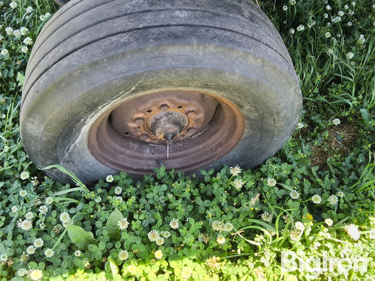 dump-box-wagon-image-17
