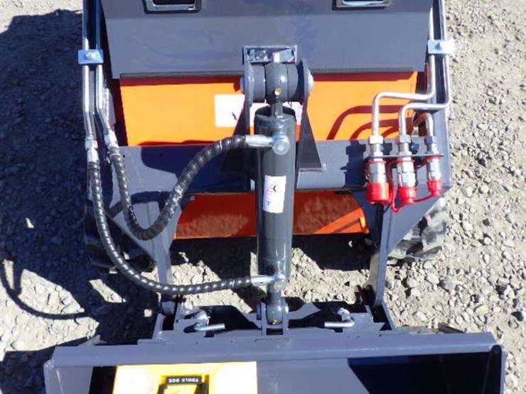 2026-tpm-t460-skid-steer-tracked-loader-image-6