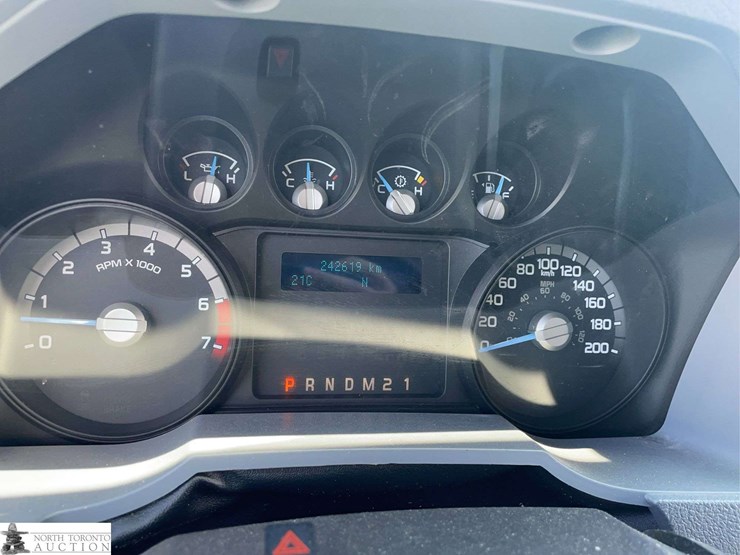 2015-ford-f250-image-12