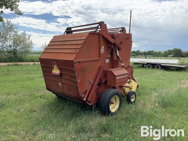 new-holland-846-image-5