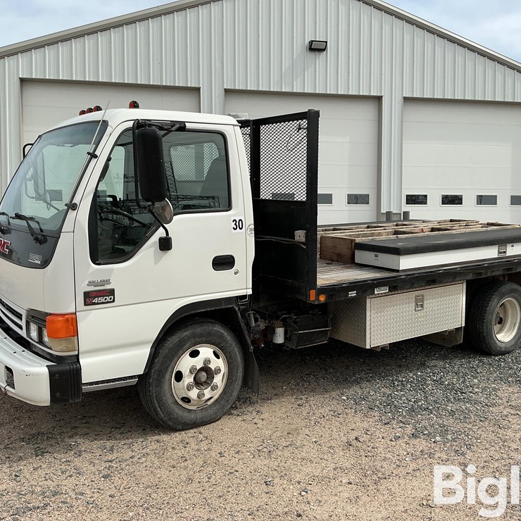 2003 GMC W4500