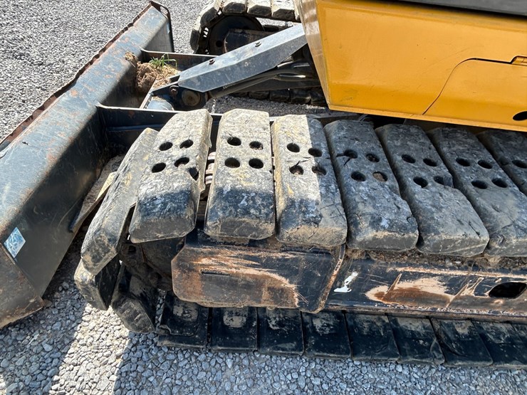 2022-deere-75g-image-9