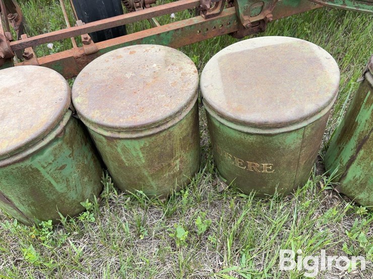 john-deere-4r30-planter-image-12