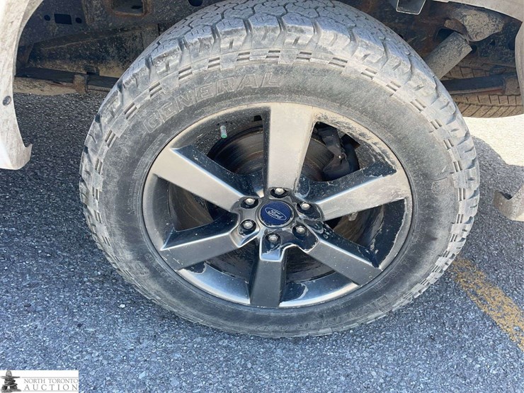 2018-ford-f150-image-23