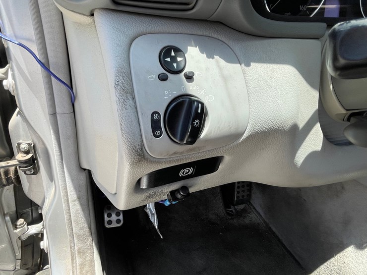 #162-•-2005-mercedes-c230-kompressor-(clean-nm-title)-image-69