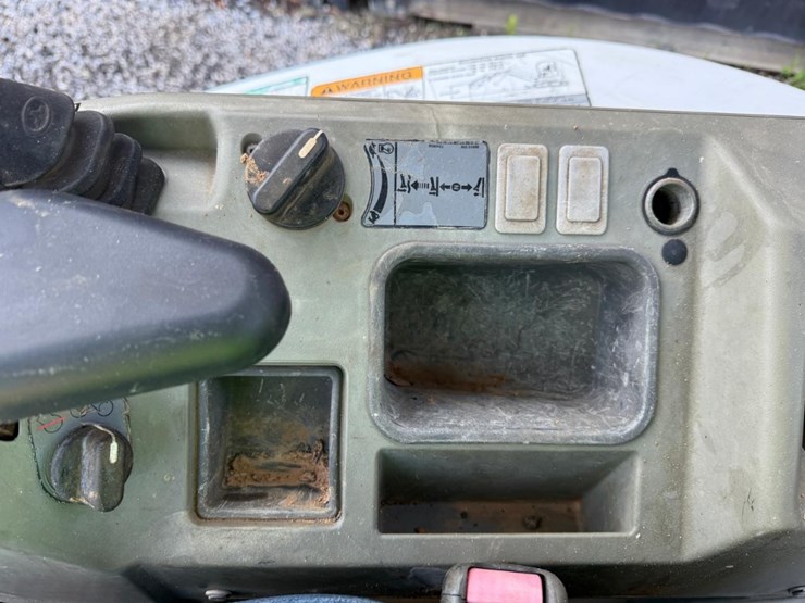 2017-bobcat-e26-image-24