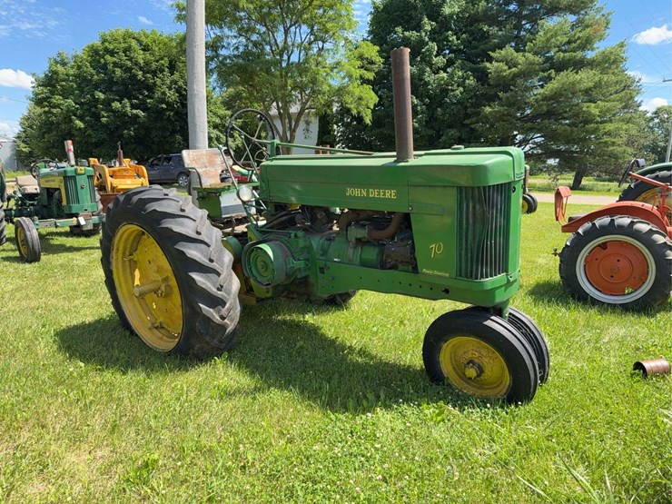 john-deere-70-image-2