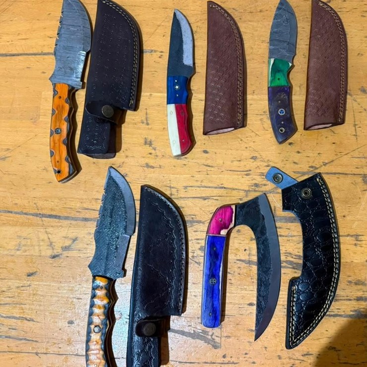 QTY (5) Handmade Hunting, Skinning, Utility & Ulu Knives w/ Leather Sheaths Assorted Fixed Blade S
