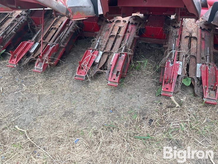 case-ih-1083-image-12