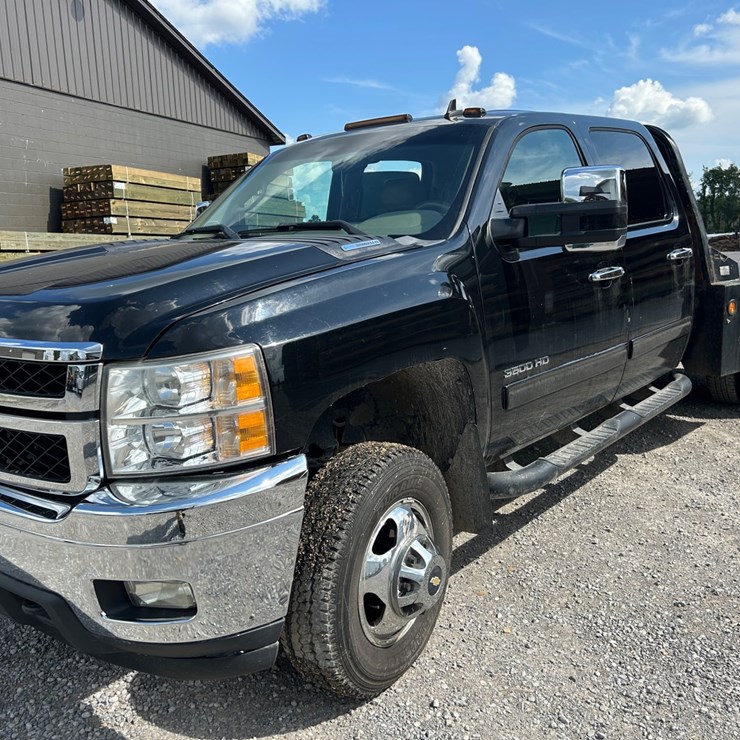 2014 CHEVROLET 3500HD
