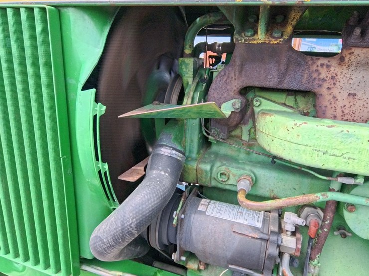 john-deere-4430-image-23